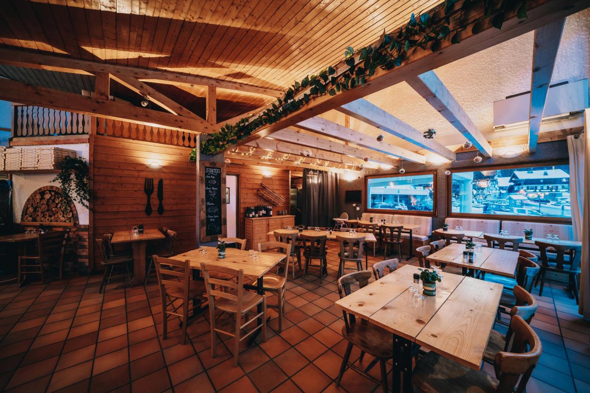 Residence Capfun Du Telepherique, Morzine Bagian luar foto